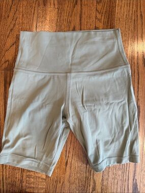 lululemon athletica High-Rise Bike Shorts in Sage